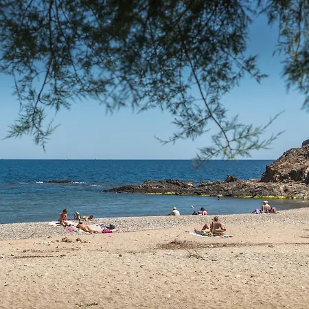 Les Amandiers Campsite